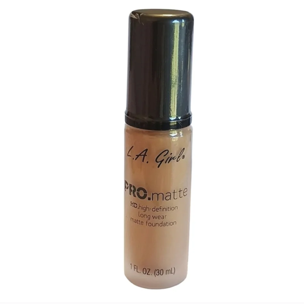 3 x LA Girl Pro Matte Foundation, Light Tan GLM676